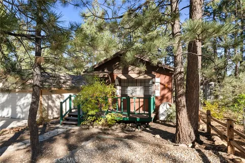 Property image for 641 Spruce Lane, Sugarloaf, CA 92386