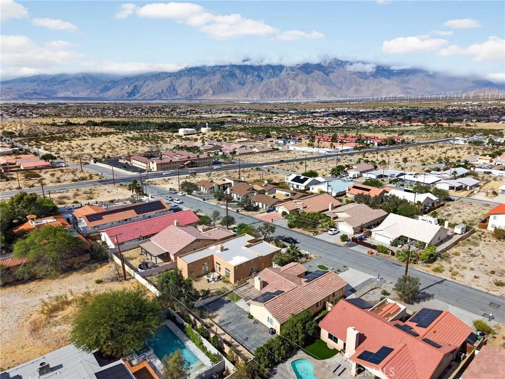 12828 Miracle Hill Rd, Desert Hot Springs, CA 92240