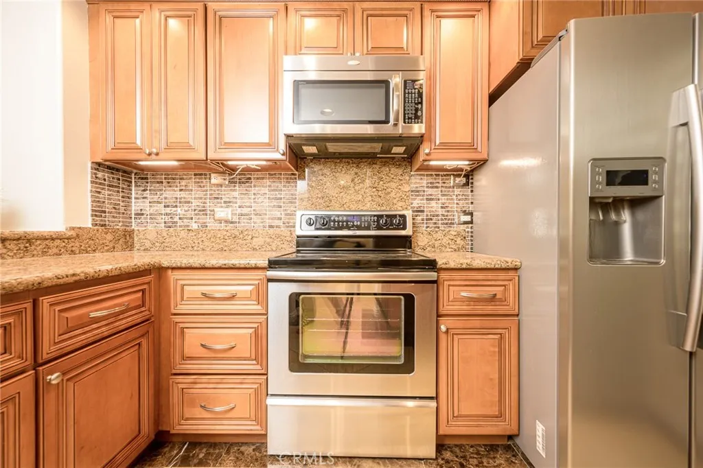 Additional image 6 of 2233 Martin Unit 311, Irvine, CA 92612