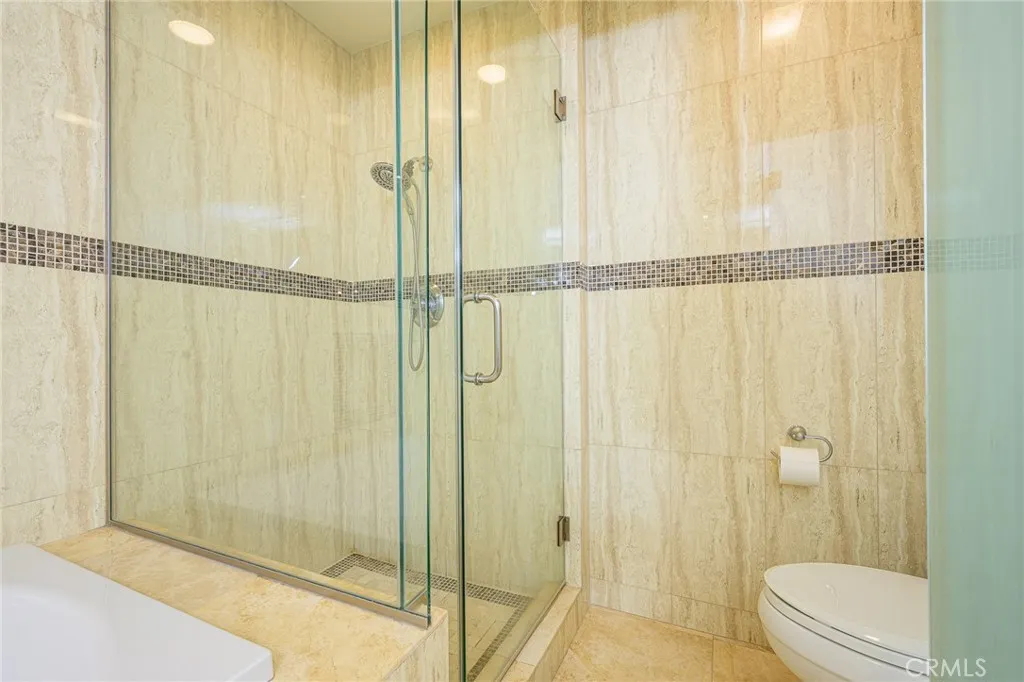 Additional image 61 of 2233 Martin Unit 311, Irvine, CA 92612