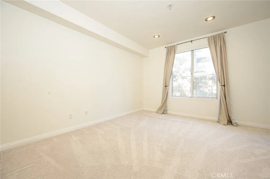 Additional image 18 of 2233 Martin Unit 311, Irvine, CA 92612