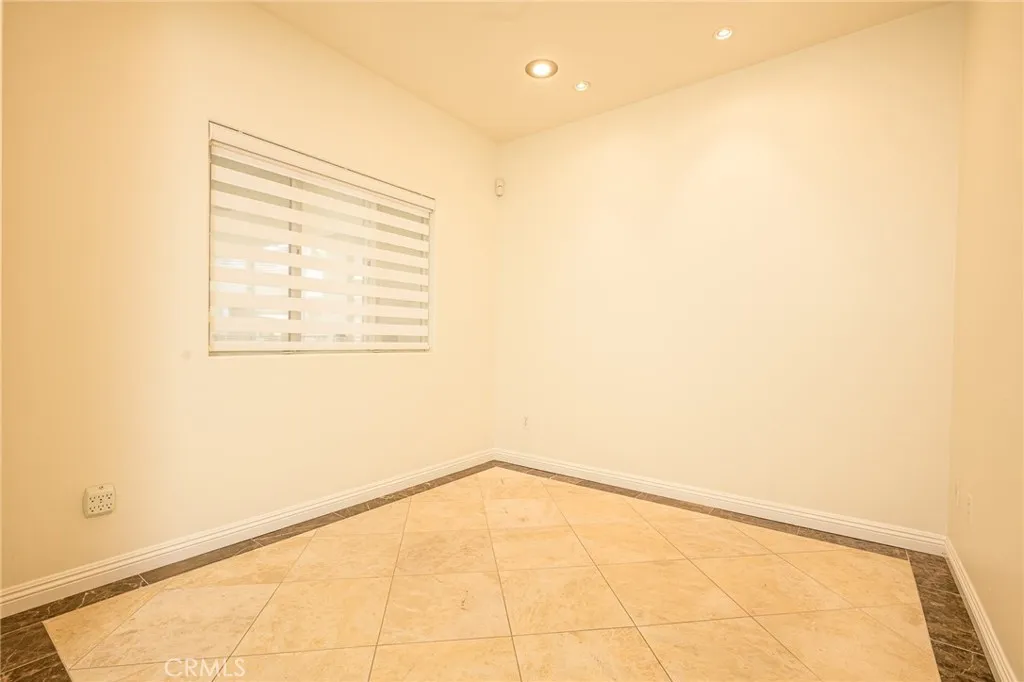 Additional image 16 of 2233 Martin Unit 311, Irvine, CA 92612