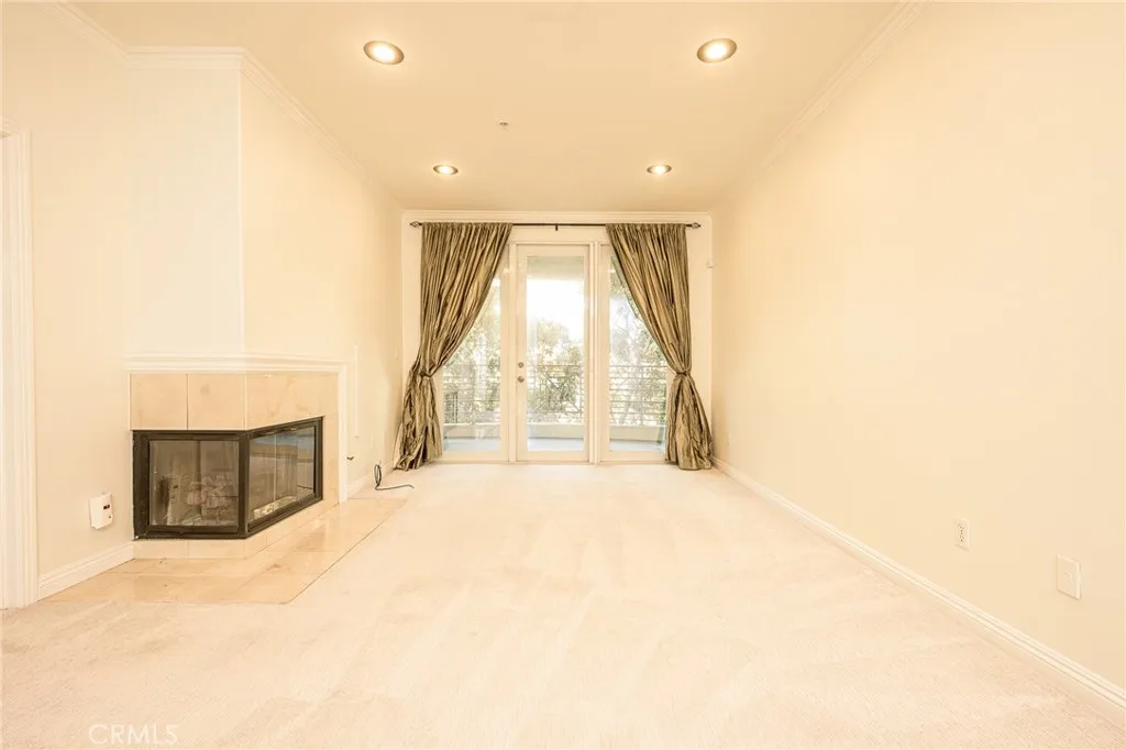 Additional image 14 of 2233 Martin Unit 311, Irvine, CA 92612