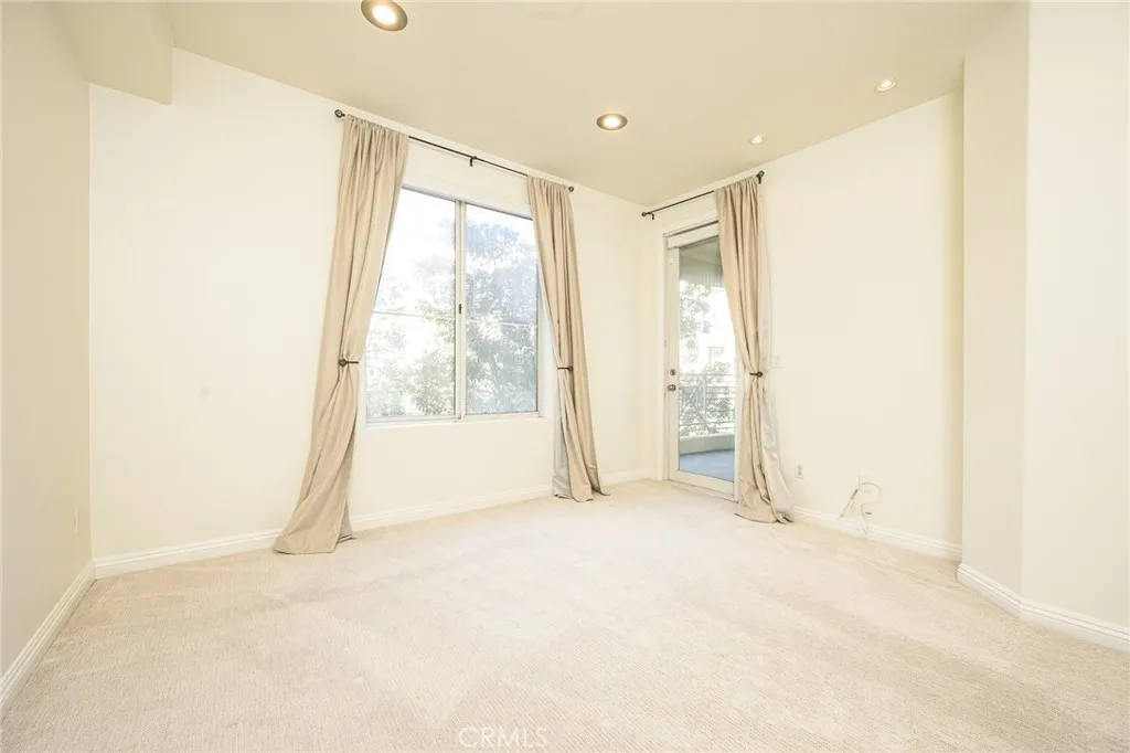 Additional image 57 of 2233 Martin Unit 311, Irvine, CA 92612