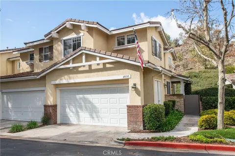 23133 Cheyenne Drive, Valencia, CA MLS: SR25031548