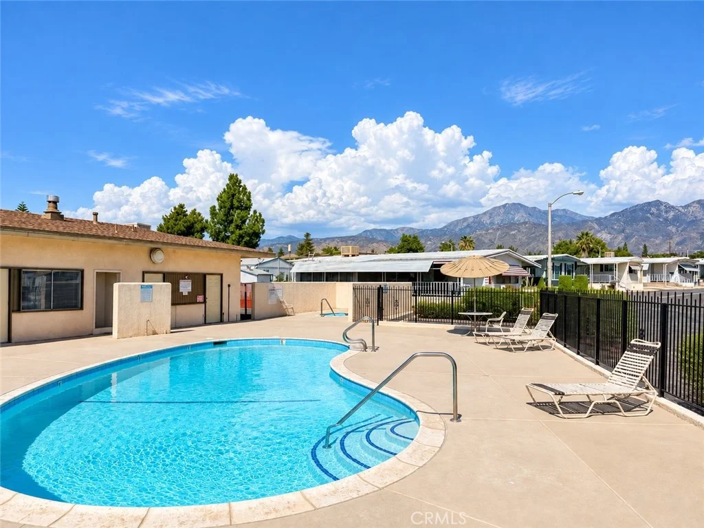 12220 5th Street Unit 163, Yucaipa, CA 92399