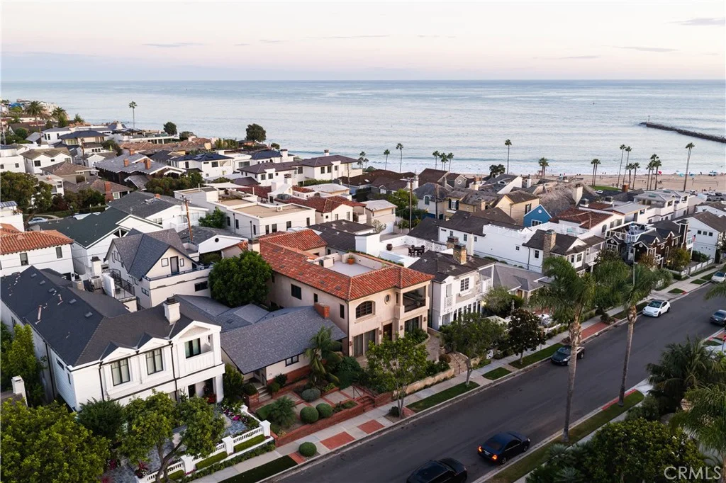 224 Iris Avenue, Corona Del Mar, CA 92625