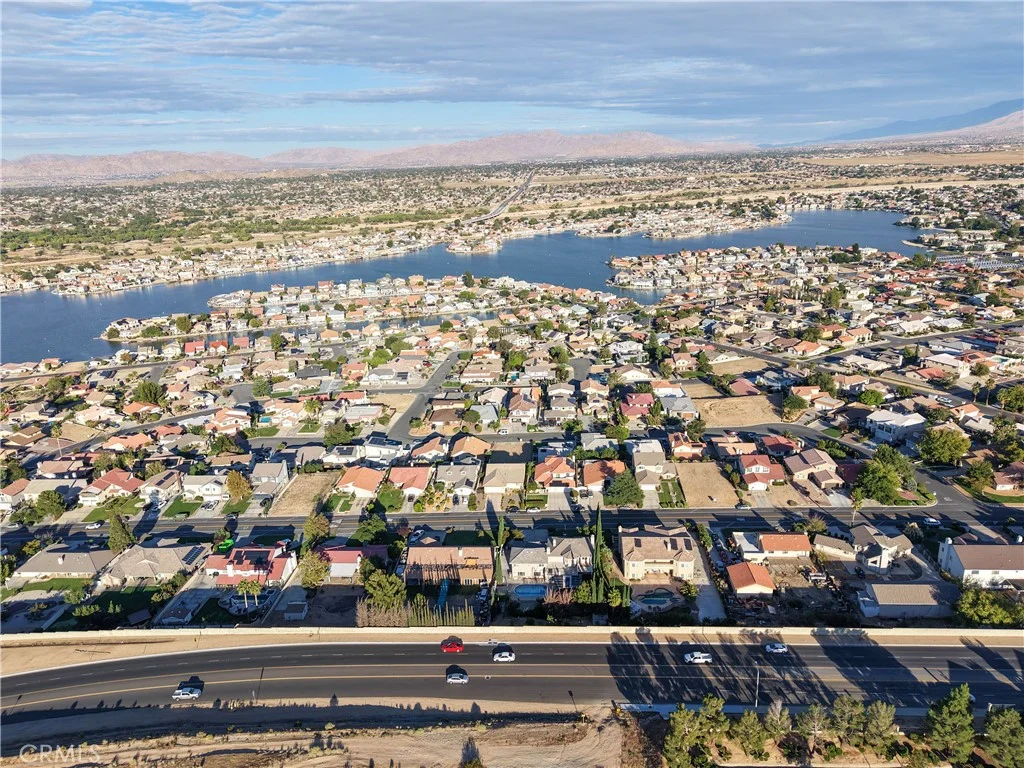13610 Hidden Valley Rd, Victorville, CA 92395