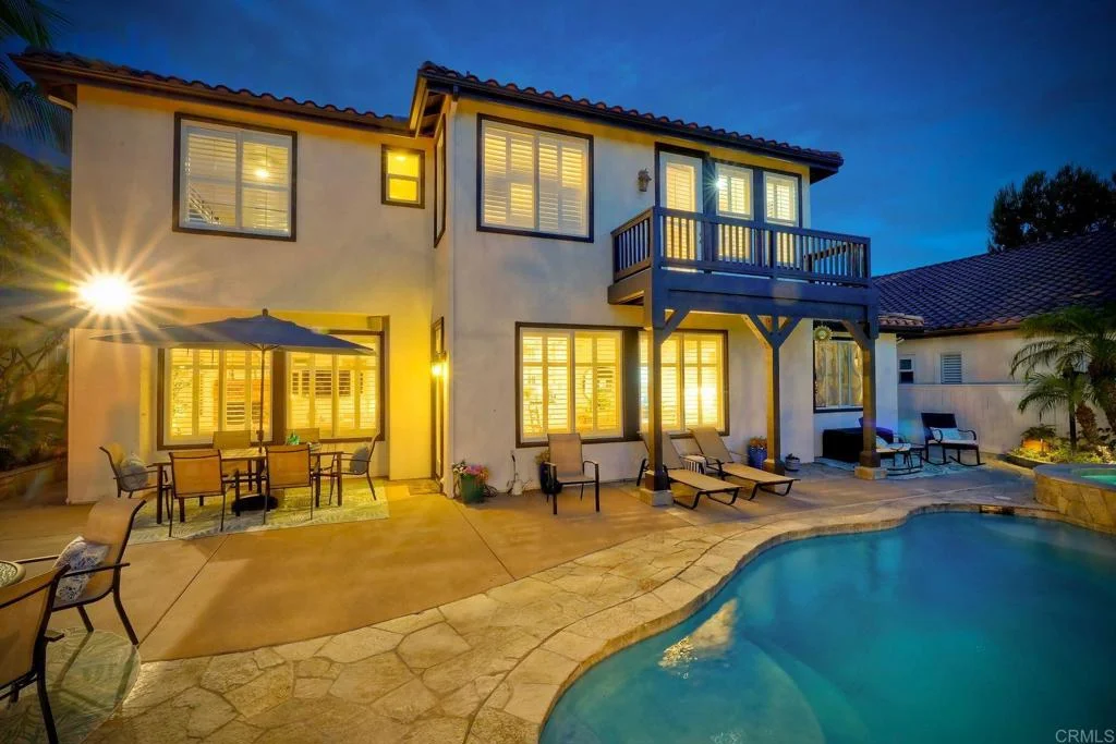 8027 Sitio Caucho, Carlsbad, CA 92009