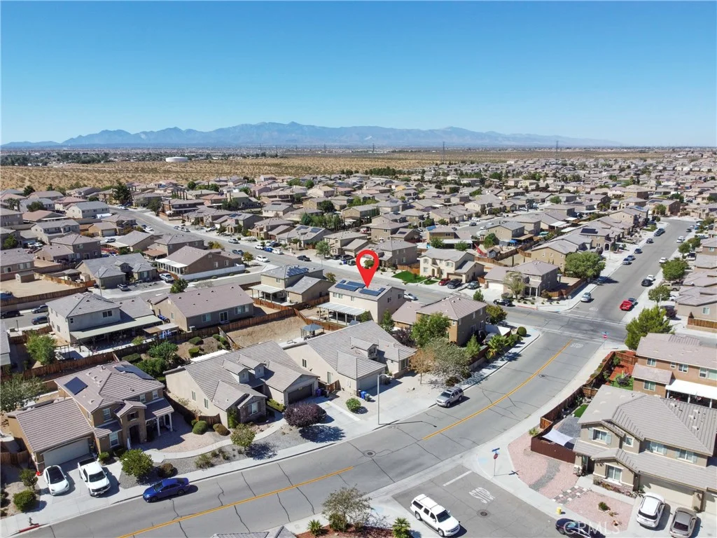 15083 Brucite Rd, Victorville, CA 92394