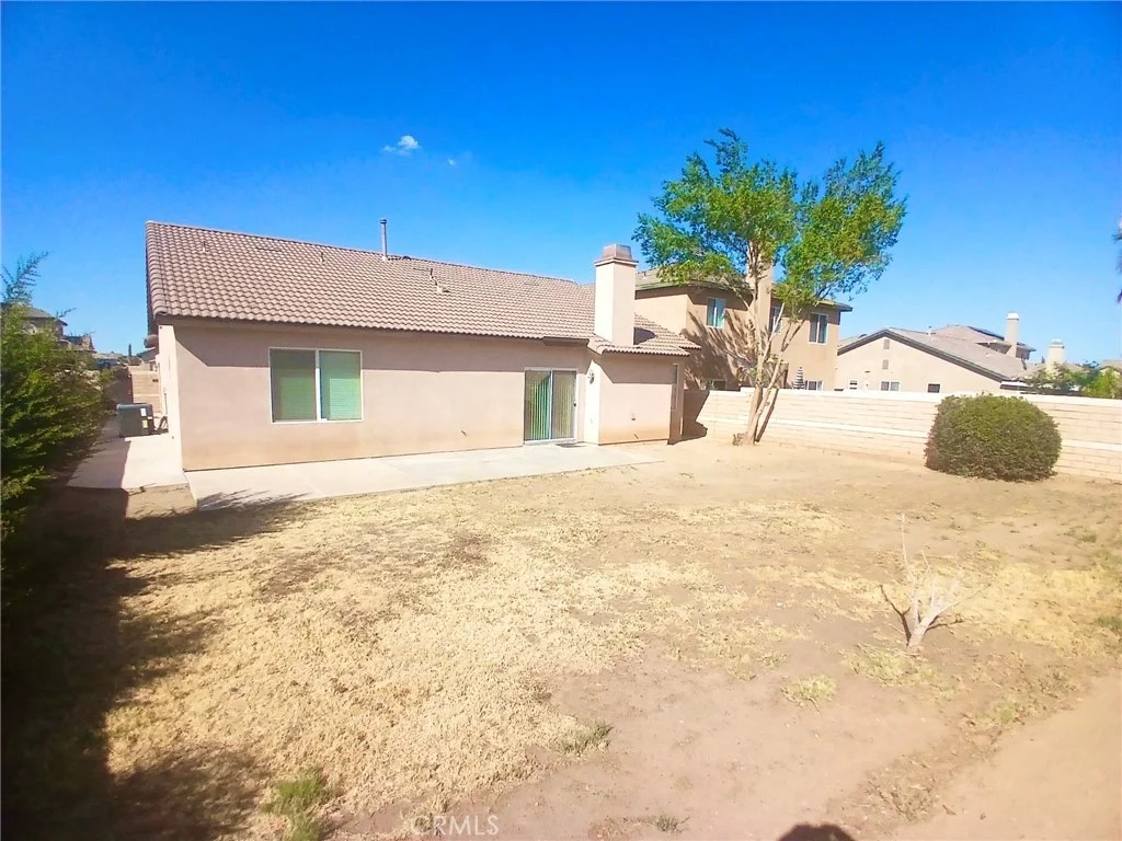 13811 Mimi Road, Victorville, CA 92392