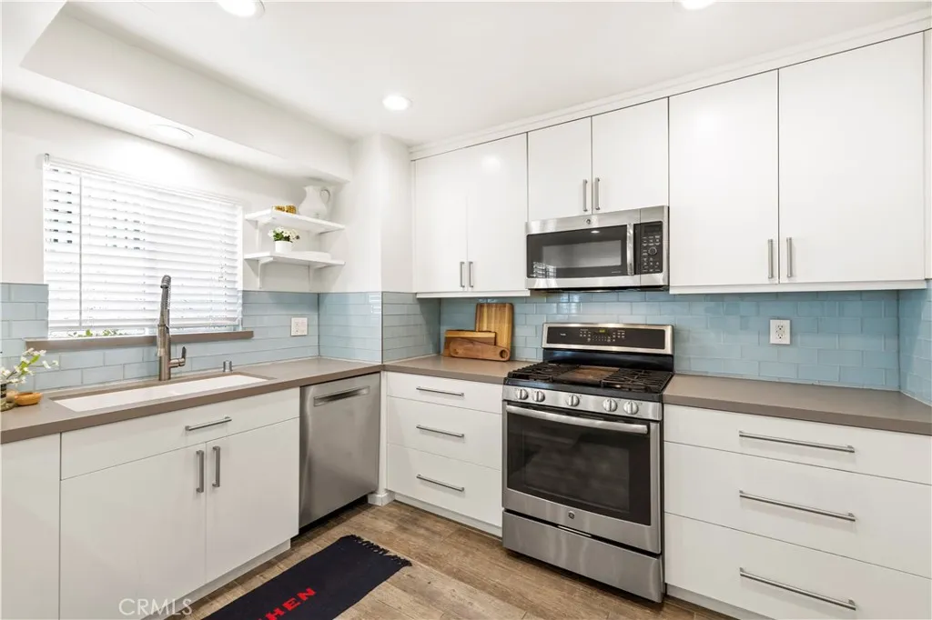 Additional image 42 of 14238 Dickens St Unit 4, Sherman Oaks, CA 91423