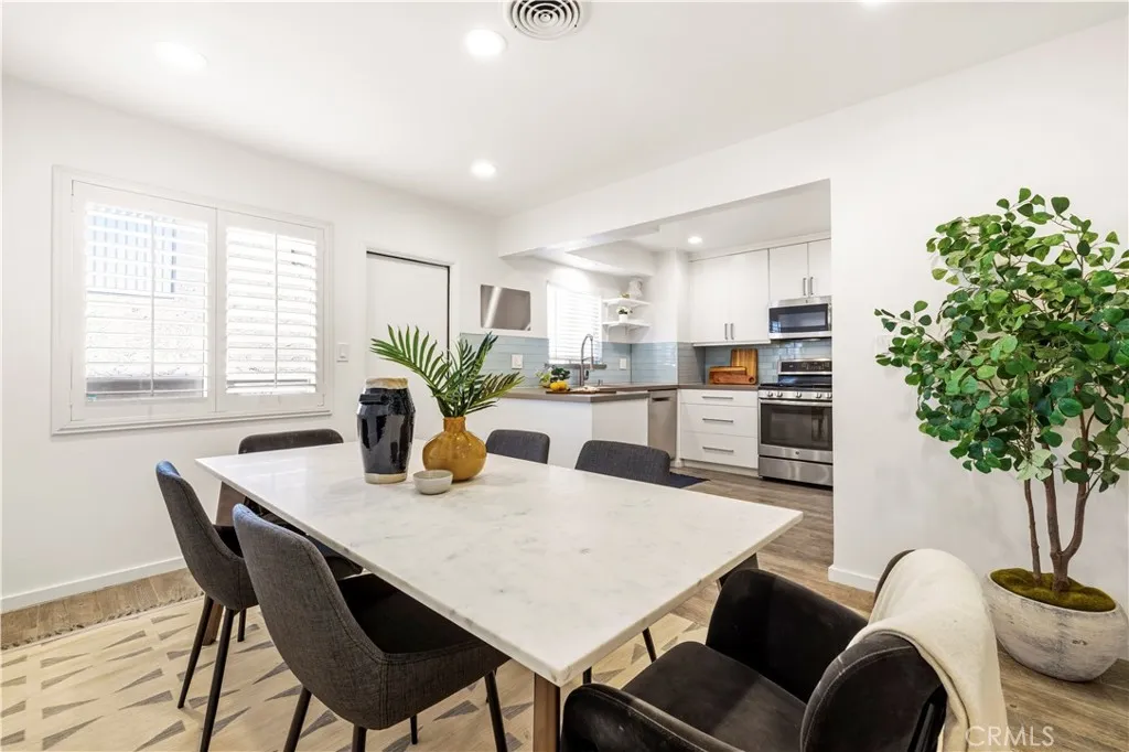 Additional image 10 of 14238 Dickens St Unit 4, Sherman Oaks, CA 91423