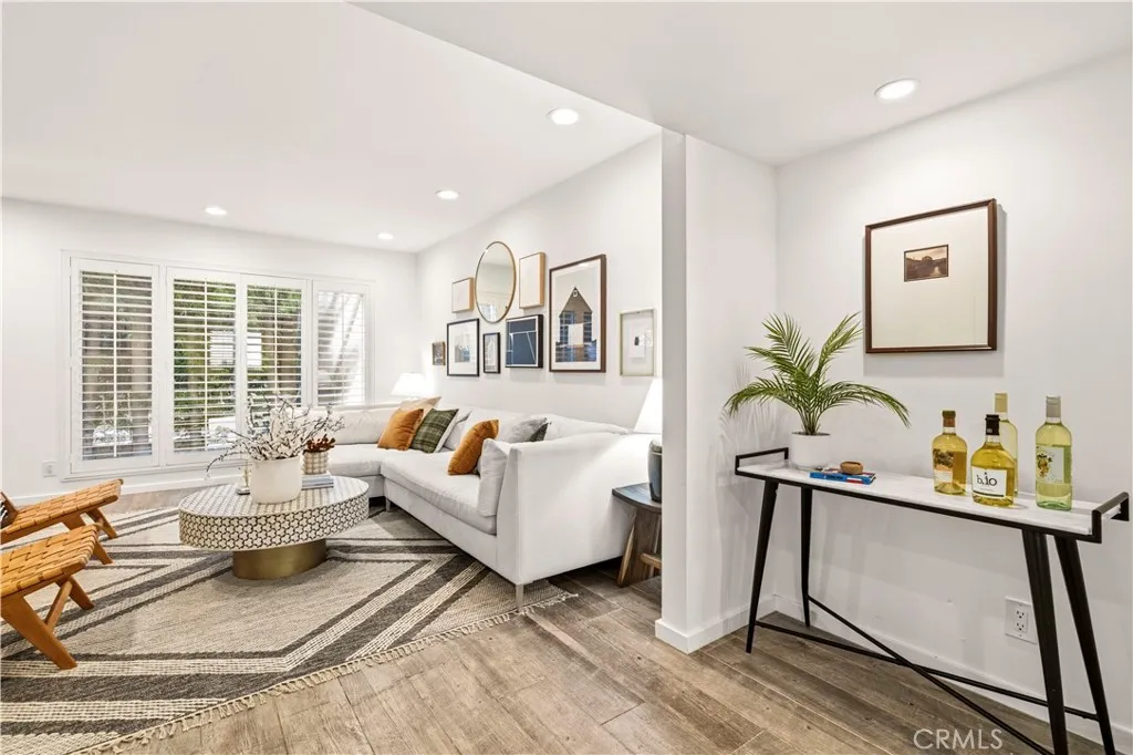 Additional image 6 of 14238 Dickens St Unit 4, Sherman Oaks, CA 91423