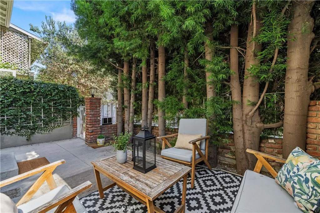 Additional image 45 of 14238 Dickens St Unit 4, Sherman Oaks, CA 91423