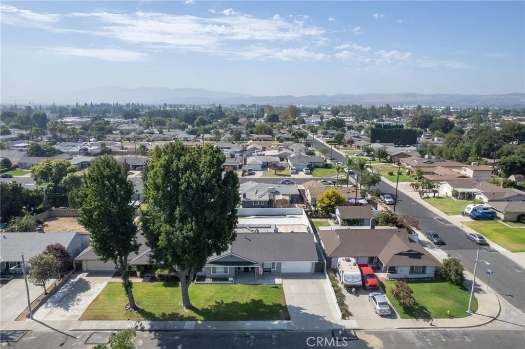 5019 Roosevelt St, Chino, CA 91710