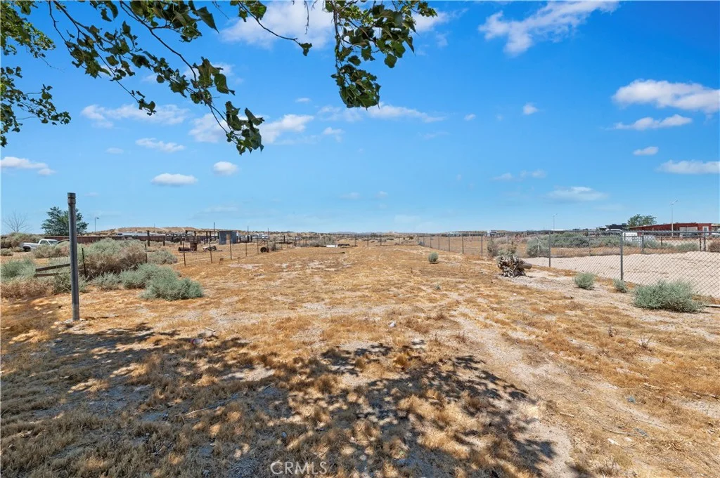 34942 Birch Rd, Barstow, CA 92311