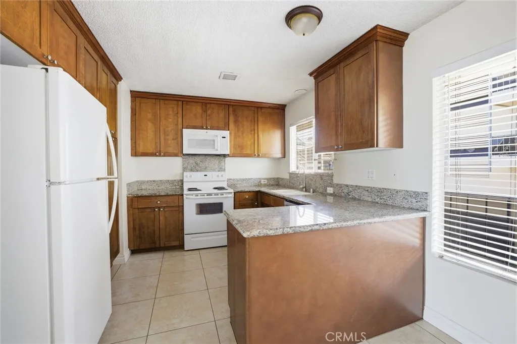 Additional image 66 of 240 Moss Street Unit 8, Laguna Beach, CA 92651