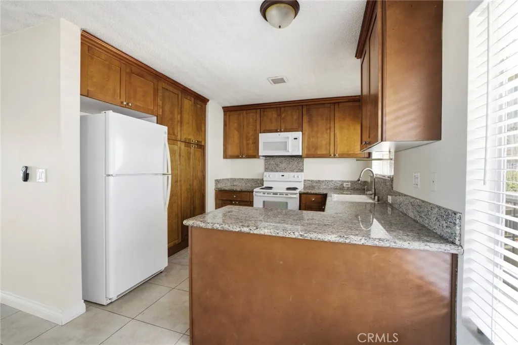 Additional image 15 of 240 Moss Street Unit 8, Laguna Beach, CA 92651