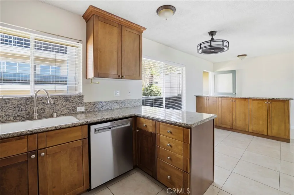 Additional image 13 of 240 Moss Street Unit 8, Laguna Beach, CA 92651