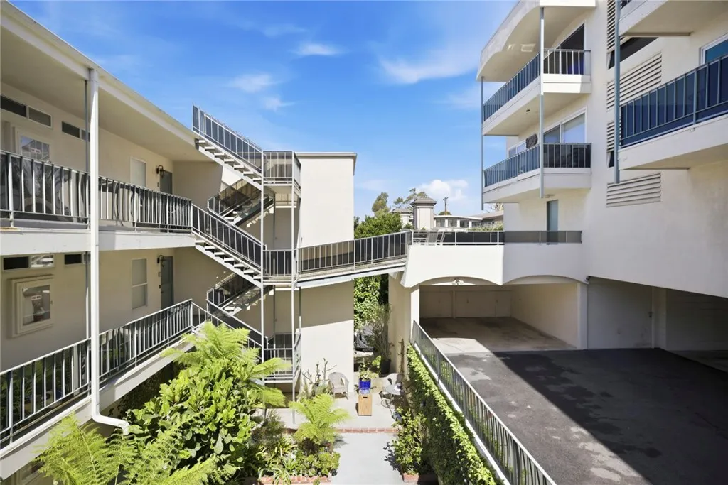 Additional image 88 of 240 Moss Street Unit 8, Laguna Beach, CA 92651