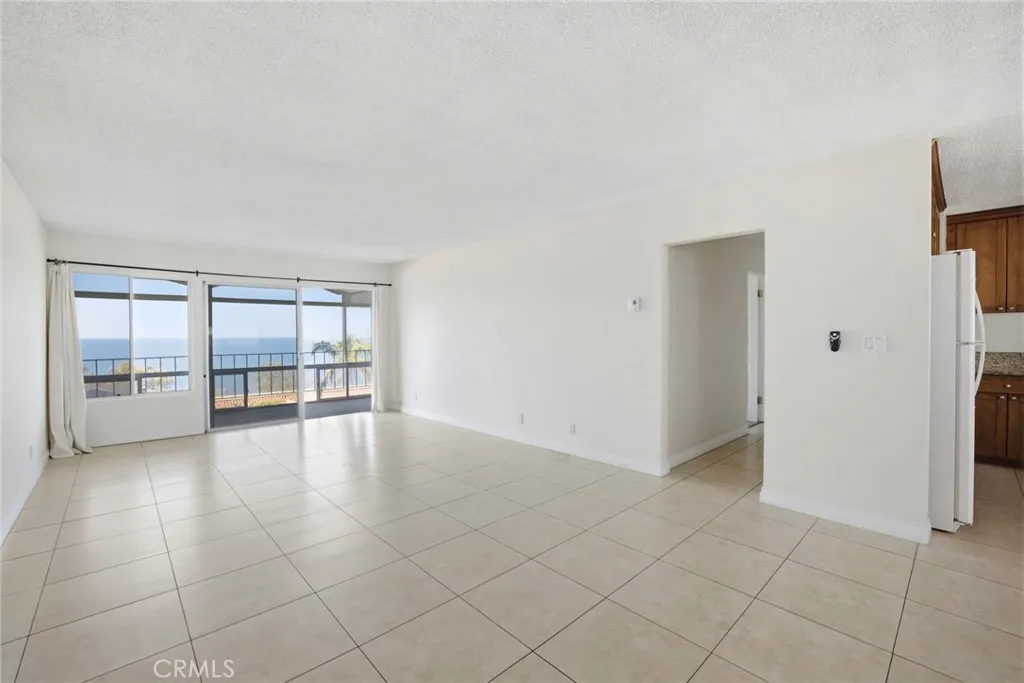 Additional image 11 of 240 Moss Street Unit 8, Laguna Beach, CA 92651