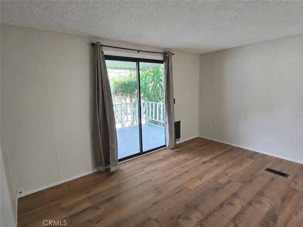 Additional image 30 of 32900 Riverside Dr Unit 94, Lake Elsinore, CA 92530