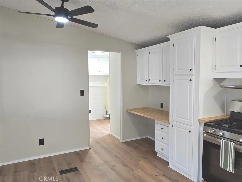 Additional image 11 of 32900 Riverside Dr Unit 94, Lake Elsinore, CA 92530