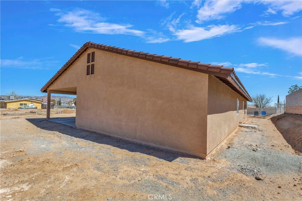 1220 Savanna Drive, Barstow, CA 92311