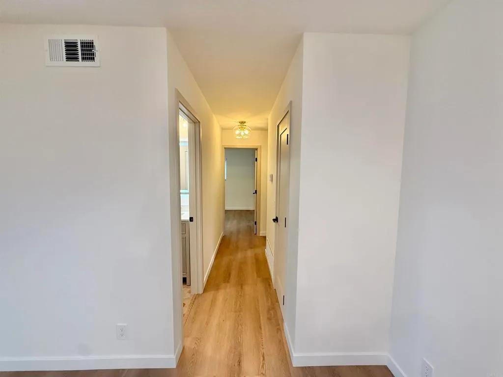 Additional image 20 of 10296 Baroness Avenue, San Diego, CA 92126