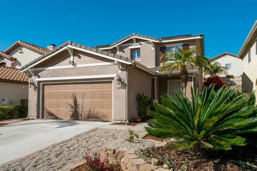 1276 AVENIDA AMISTAD  