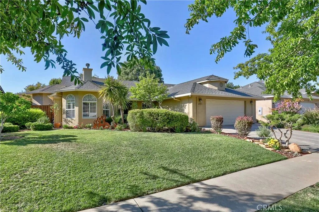 2372 Bloomington Ave  