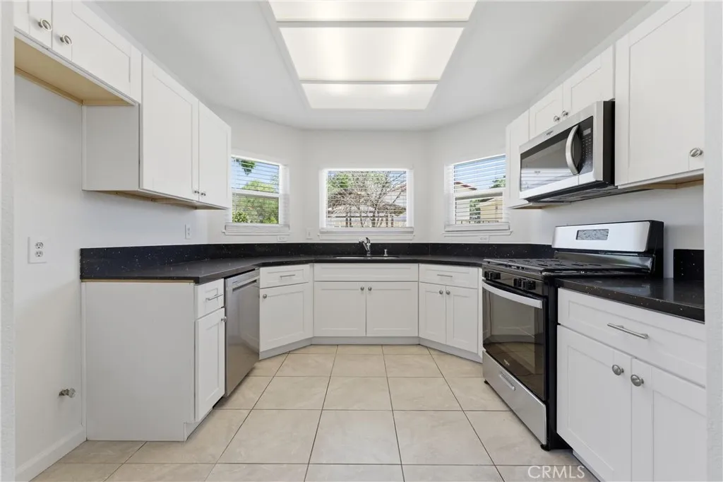 Additional image 36 of 44148 Dahlia Street, Lancaster, CA 93535
