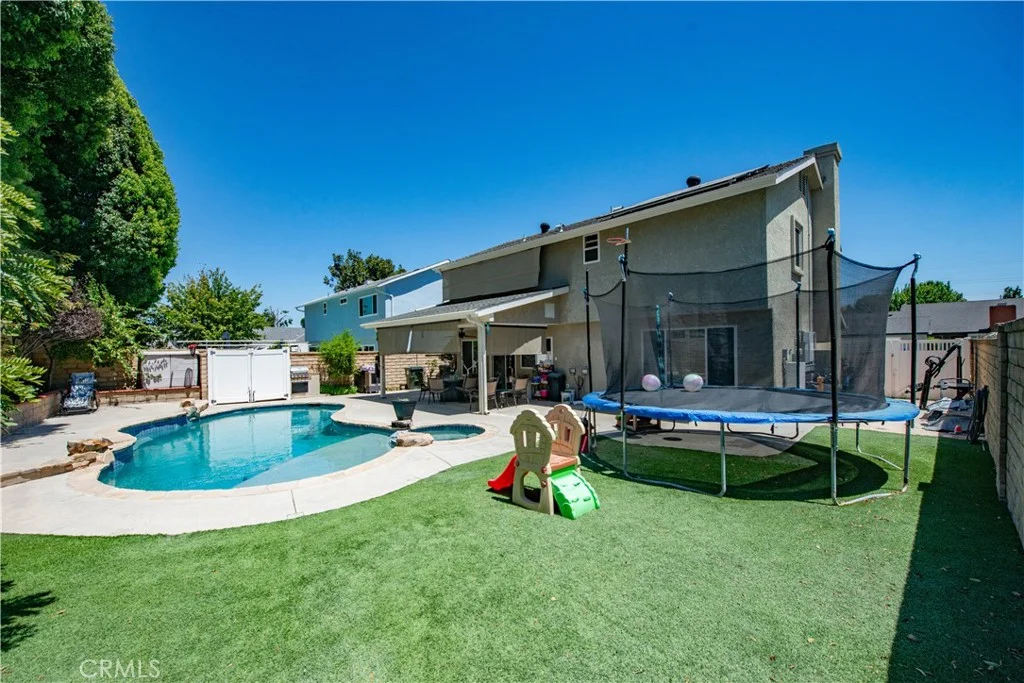 23657 Via Rana, Valencia, CA 91355