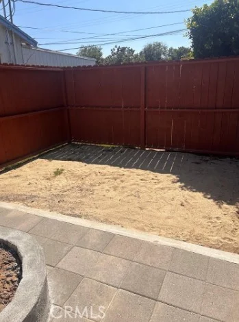 10133 Kester Avenue, Mission Hills (San Fernando), CA 91345