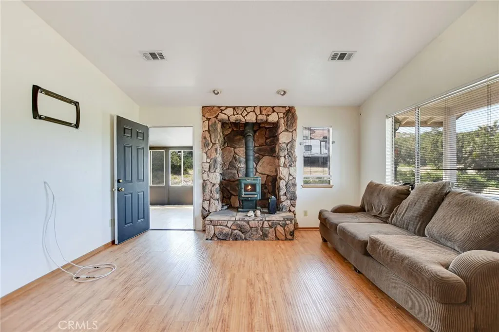 Additional image 43 of 2929 Snow Line Dr, Pinon Hills, CA 92372