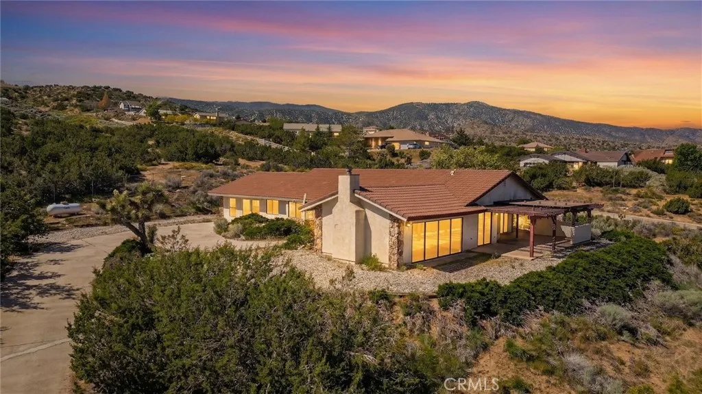 Additional image 2 of 2929 Snow Line Dr, Pinon Hills, CA 92372