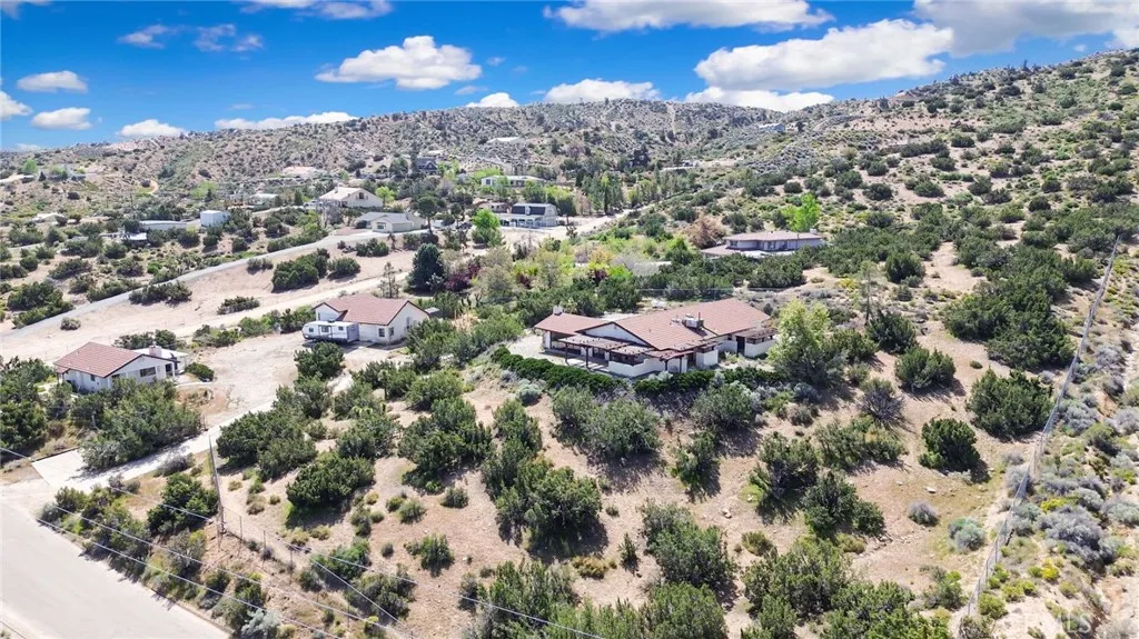 Additional image 129 of 2929 Snow Line Dr, Pinon Hills, CA 92372