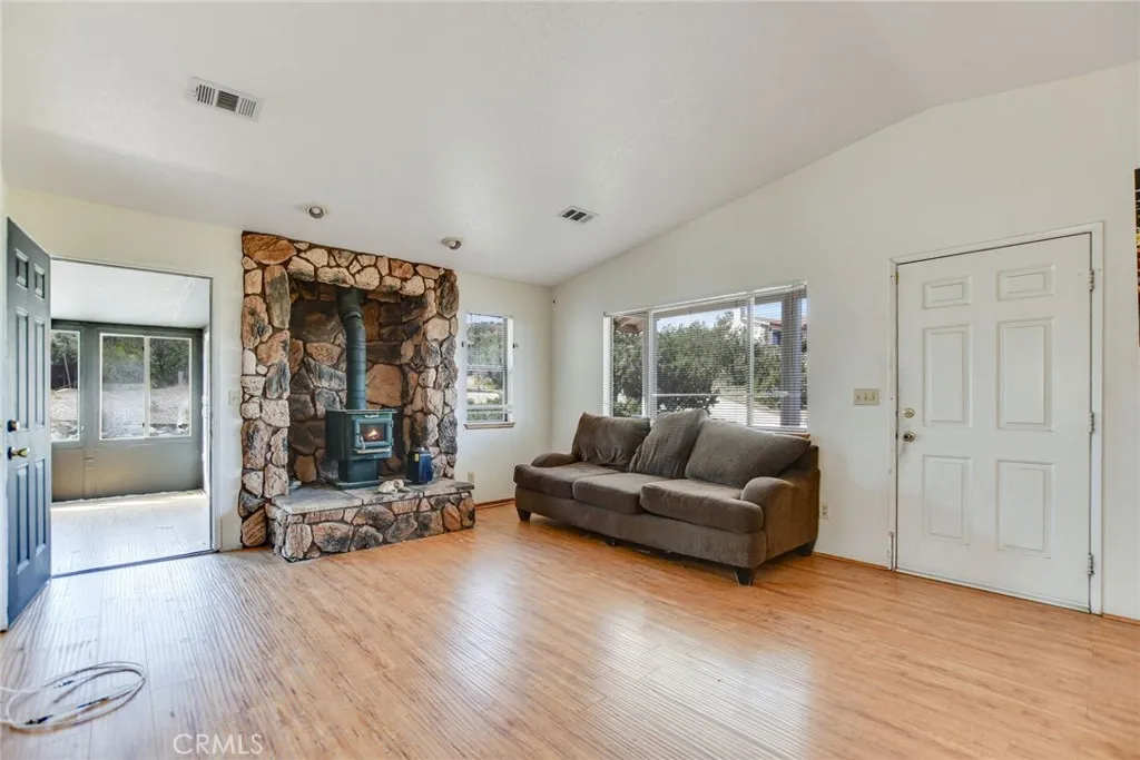 Additional image 108 of 2929 Snow Line Dr, Pinon Hills, CA 92372