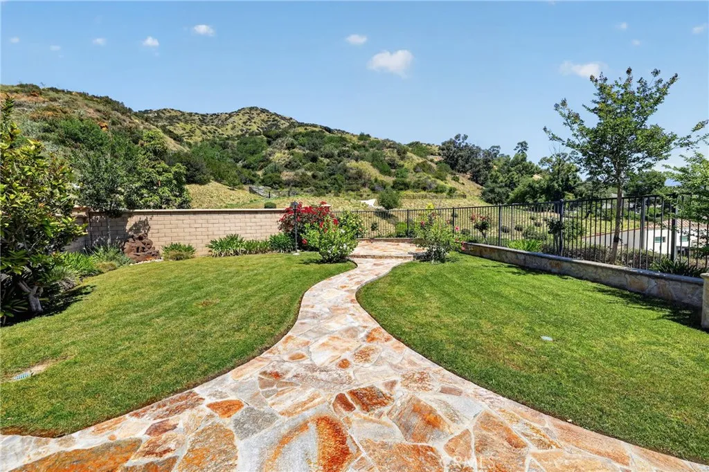 Additional image 87 of 838 E Mckeller Court, Azusa, CA 91702