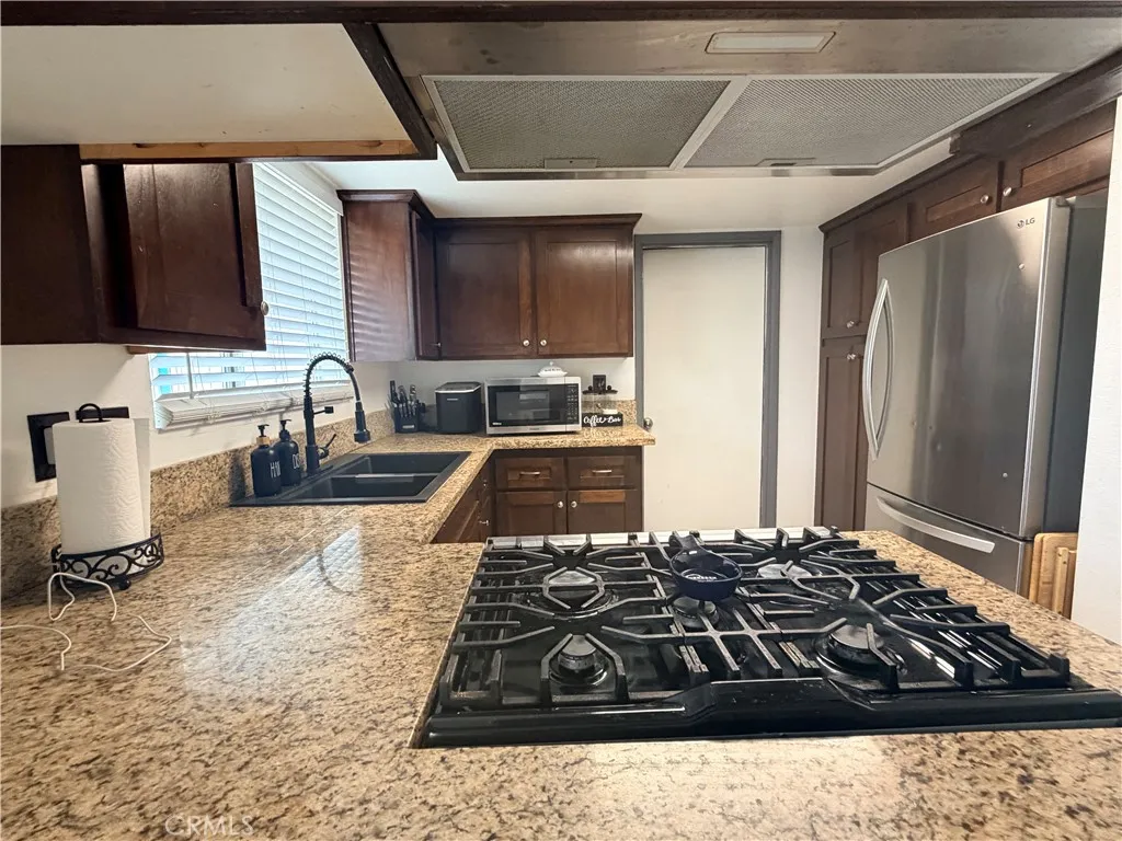 Additional image 6 of 715 Crane Street, Bakersfield, CA 93306