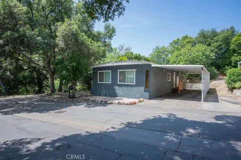 23500 The Old Road Unit 35, Newhall, CA MLS: SR25102797