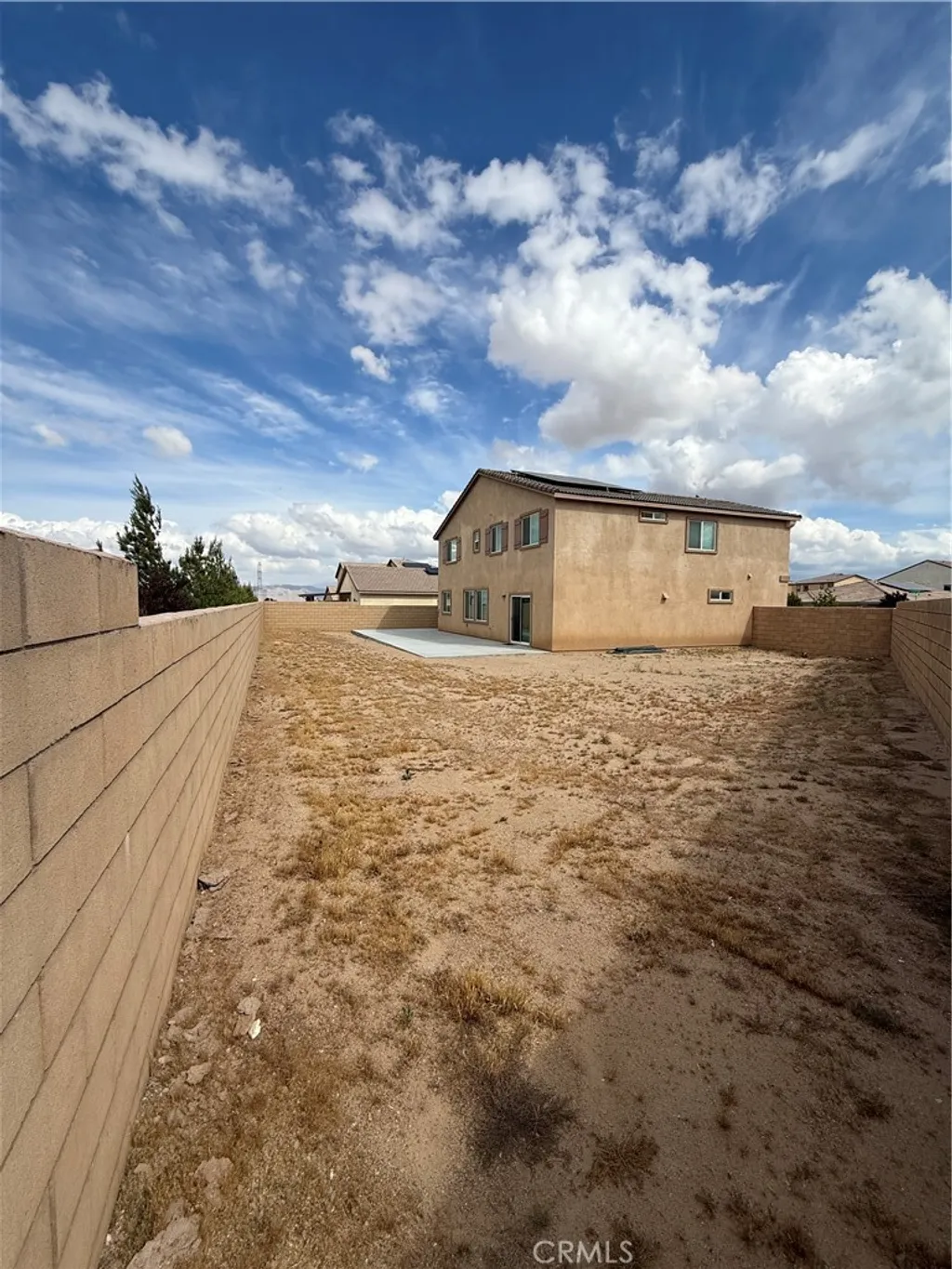 14102 Chapman St, Hesperia, CA 92344