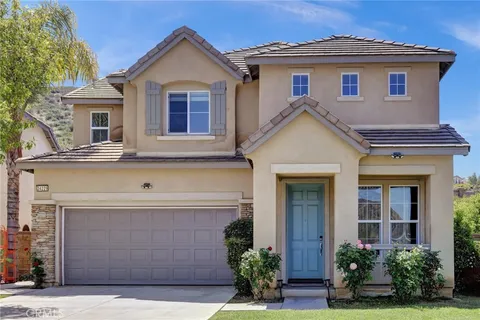 34229 Toyon Court, Lake Elsinore, CA 92532 - MLS#: AR25101745