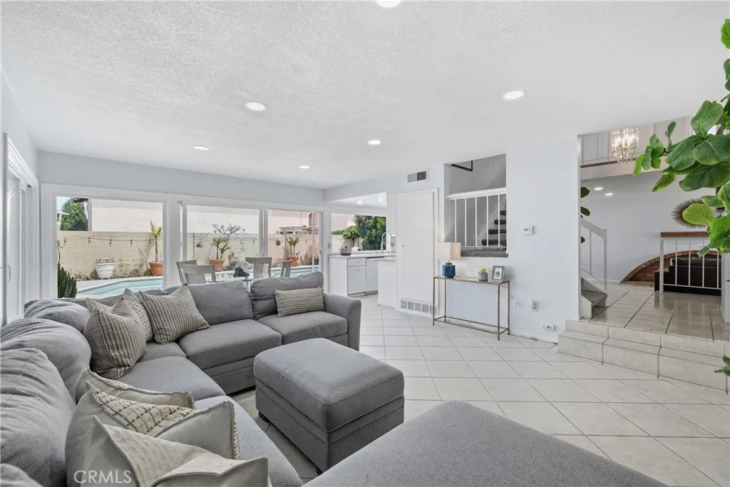 Additional image 81 of 4395 Avenida Carmel, Cypress, CA 90630