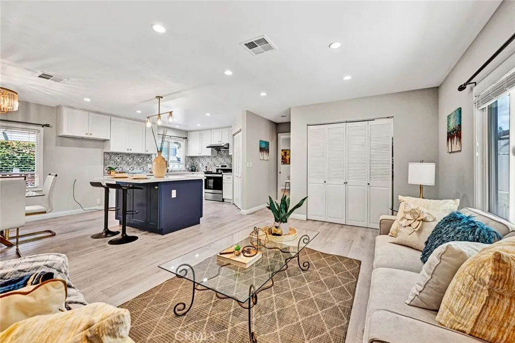 Additional image 20 of 5200 Irvine Boulevard Unit 286, Irvine, CA 92620