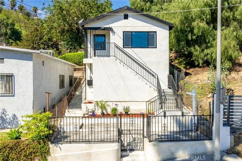 3215 Pyrites Street, Los Angeles, CA MLS: GD25052448