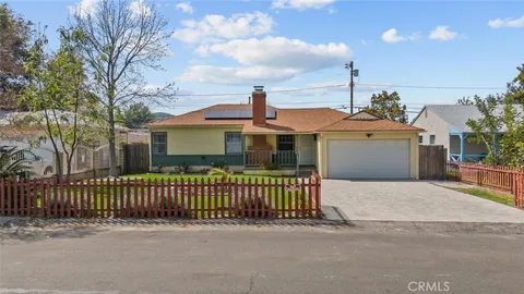 10327 Odell Avenue, Sunland, CA MLS: GD25062374