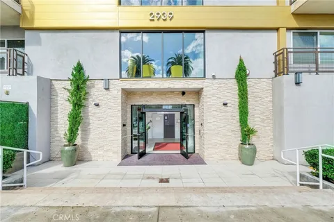 2939 Leeward Avenue Unit 215, Los Angeles, CA 90005 - MLS#: OC25002383