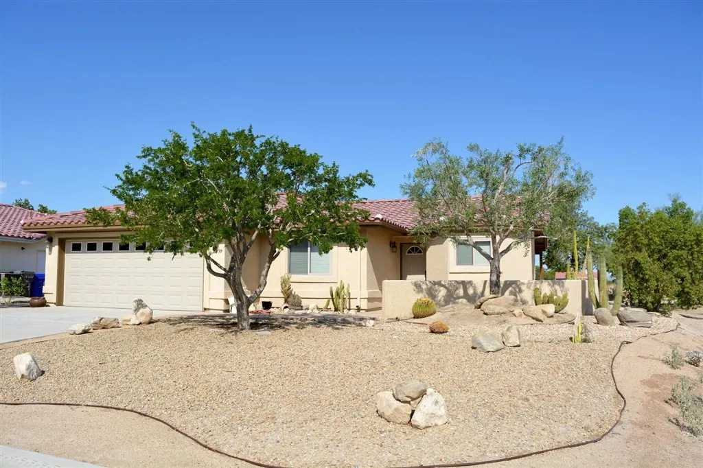 2839 Back Nine Dr  